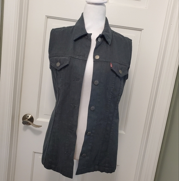NWT Levi's Red Label Charcoal Gray Women's Vest Size Medium, Casual - Picture 1 of 14